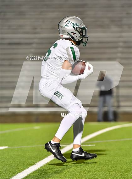 Thumbnail 1 in Reedy vs. Longview (UIL 5A Area Playoff) photogallery.