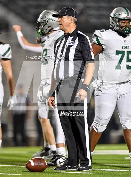 Thumbnail 3 in Reedy vs. Longview (UIL 5A Area Playoff) photogallery.