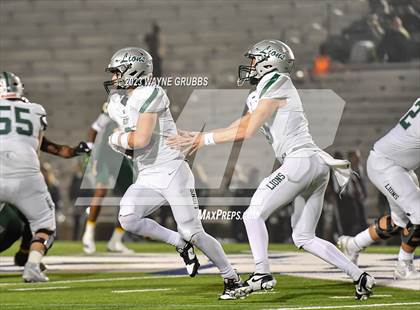 Thumbnail 3 in Reedy vs. Longview (UIL 5A Area Playoff) photogallery.