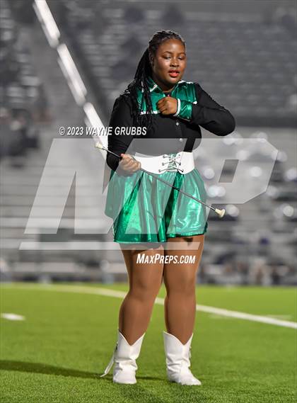 Thumbnail 2 in Reedy vs. Longview (UIL 5A Area Playoff) photogallery.