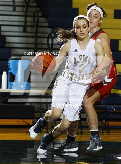 Thumbnail 3 in Ooltewah vs Soddy Daisy (District 5 3A) photogallery.