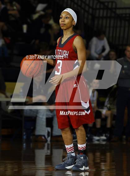 Thumbnail 2 in Ooltewah vs Soddy Daisy (District 5 3A) photogallery.