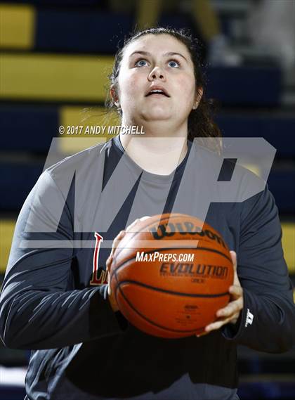 Thumbnail 3 in Ooltewah vs Soddy Daisy (District 5 3A) photogallery.