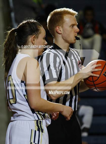 Thumbnail 1 in Ooltewah vs Soddy Daisy (District 5 3A) photogallery.