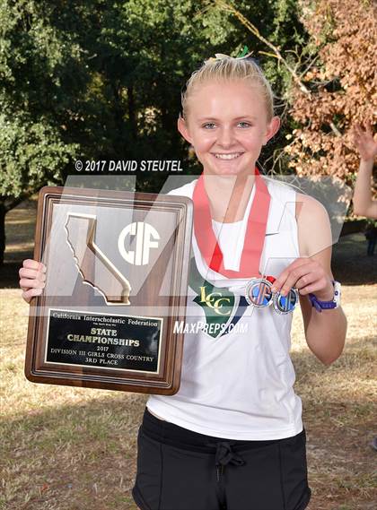 Thumbnail 3 in CIF State Cross Country Championships (Girls Awards) photogallery.