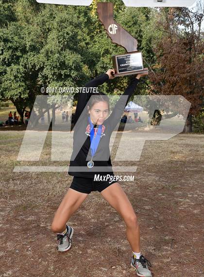 Thumbnail 2 in CIF State Cross Country Championships (Girls Awards) photogallery.
