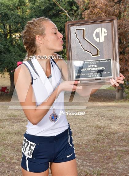 Thumbnail 2 in CIF State Cross Country Championships (Girls Awards) photogallery.