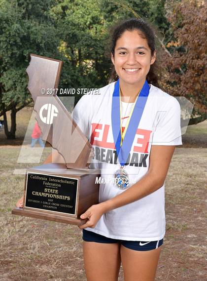 Thumbnail 3 in CIF State Cross Country Championships (Girls Awards) photogallery.