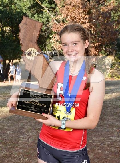 Thumbnail 2 in CIF State Cross Country Championships (Girls Awards) photogallery.