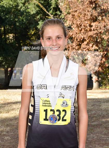 Thumbnail 1 in CIF State Cross Country Championships (Girls Awards) photogallery.