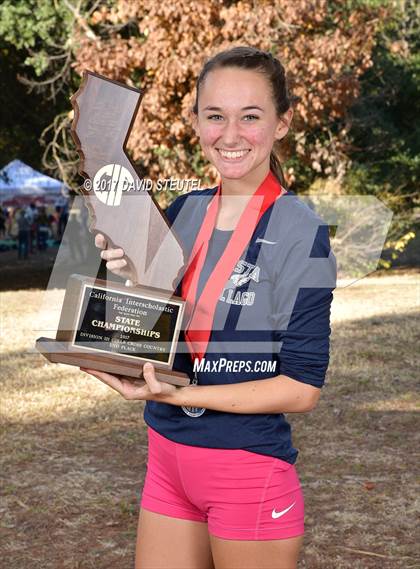 Thumbnail 2 in CIF State Cross Country Championships (Girls Awards) photogallery.