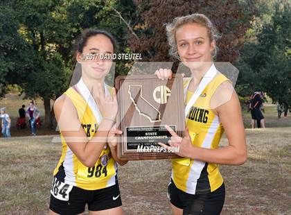 Thumbnail 3 in CIF State Cross Country Championships (Girls Awards) photogallery.