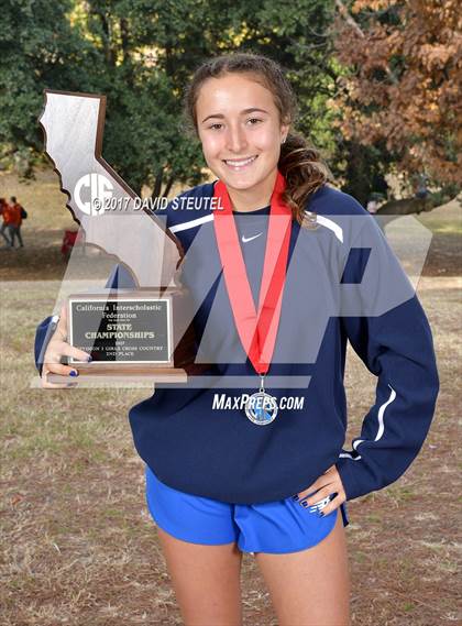 Thumbnail 2 in CIF State Cross Country Championships (Girls Awards) photogallery.