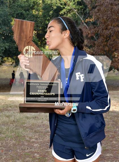 Thumbnail 1 in CIF State Cross Country Championships (Girls Awards) photogallery.