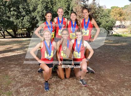 Thumbnail 2 in CIF State Cross Country Championships (Girls Awards) photogallery.