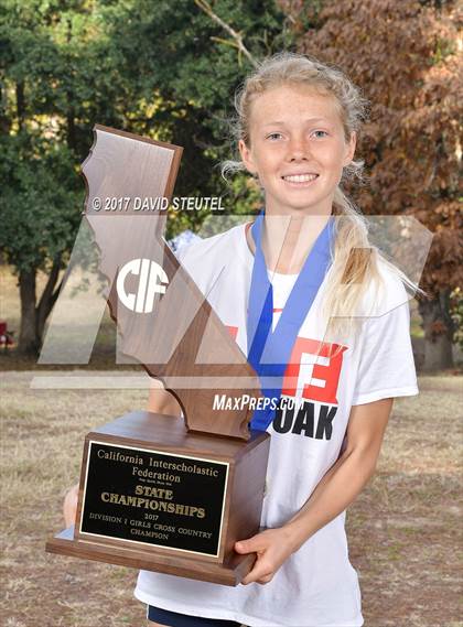 Thumbnail 3 in CIF State Cross Country Championships (Girls Awards) photogallery.