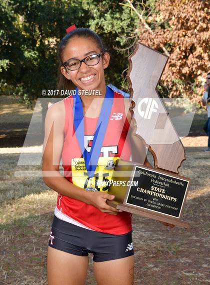 Thumbnail 3 in CIF State Cross Country Championships (Girls Awards) photogallery.