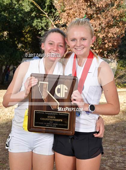 Thumbnail 3 in CIF State Cross Country Championships (Girls Awards) photogallery.