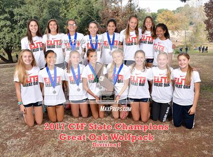 Thumbnail 1 in CIF State Cross Country Championships (Girls Awards) photogallery.