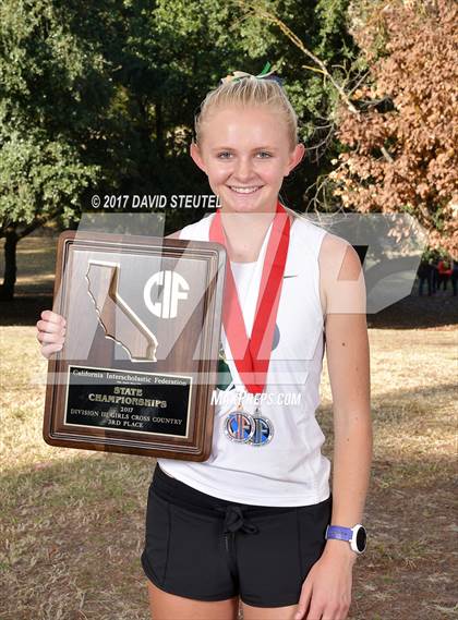 Thumbnail 2 in CIF State Cross Country Championships (Girls Awards) photogallery.