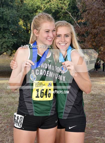 Thumbnail 2 in CIF State Cross Country Championships (Girls Awards) photogallery.