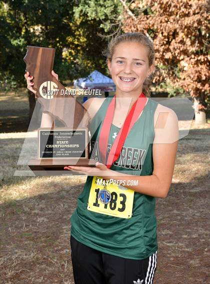 Thumbnail 3 in CIF State Cross Country Championships (Girls Awards) photogallery.