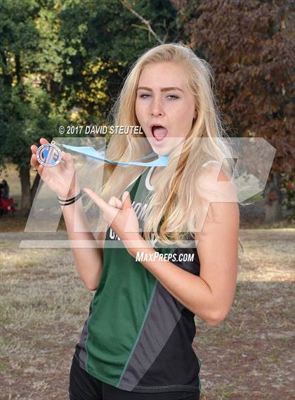 Thumbnail 2 in CIF State Cross Country Championships (Girls Awards) photogallery.