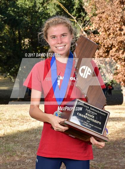 Thumbnail 3 in CIF State Cross Country Championships (Girls Awards) photogallery.
