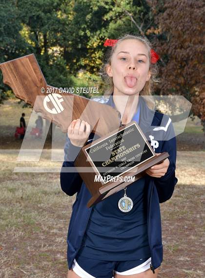 Thumbnail 2 in CIF State Cross Country Championships (Girls Awards) photogallery.
