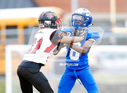 Thumbnail 3 in Vashon vs Lift for Life Academy photogallery.
