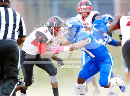 Thumbnail 3 in Vashon vs Lift for Life Academy photogallery.