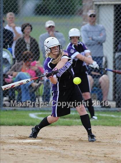 Thumbnail 1 in Grantsburg vs Chequamegon (WIAA D3 Sectional Semifinal) photogallery.