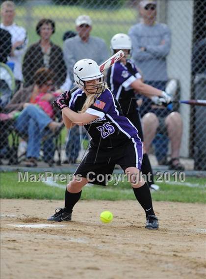 Thumbnail 3 in Grantsburg vs Chequamegon (WIAA D3 Sectional Semifinal) photogallery.