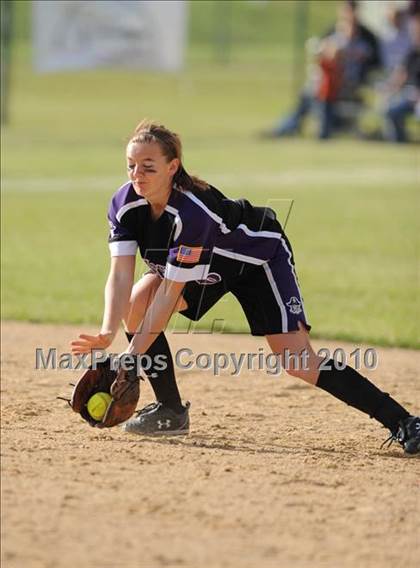 Thumbnail 1 in Grantsburg vs Chequamegon (WIAA D3 Sectional Semifinal) photogallery.