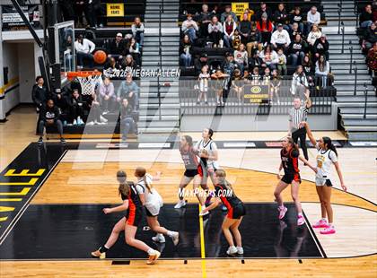 Thumbnail 3 in Beavercreek @ Centerville photogallery.