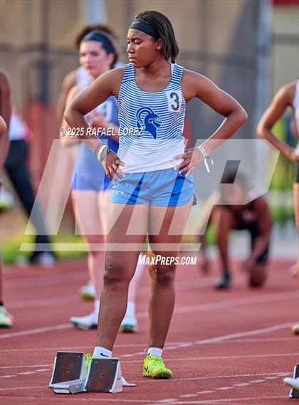 Thumbnail 2 in Eagle No Tax Relays (100M) photogallery.