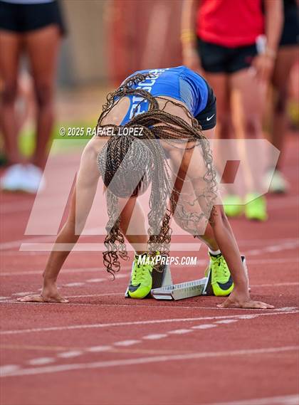 Thumbnail 1 in Eagle No Tax Relays (100M) photogallery.