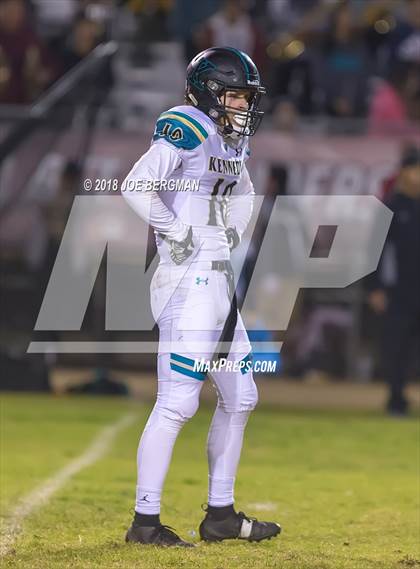 Thumbnail 2 in Kennedy vs. Shafter (CIF CS D5 Final) photogallery.