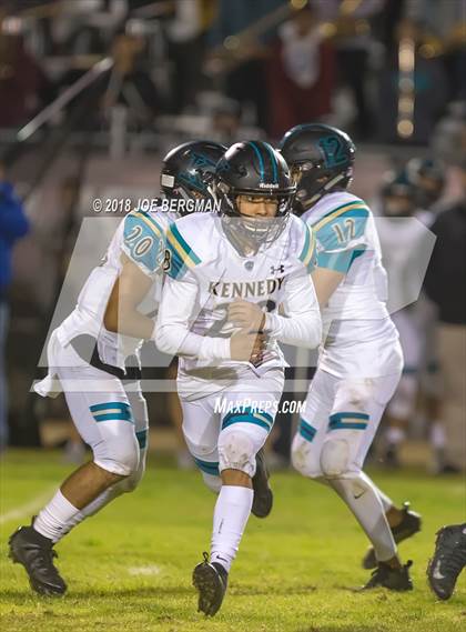Thumbnail 3 in Kennedy vs. Shafter (CIF CS D5 Final) photogallery.