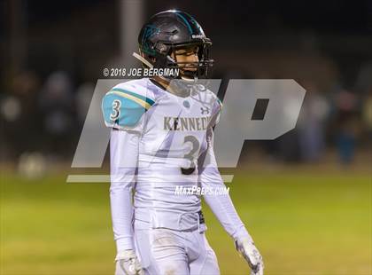 Thumbnail 3 in Kennedy vs. Shafter (CIF CS D5 Final) photogallery.