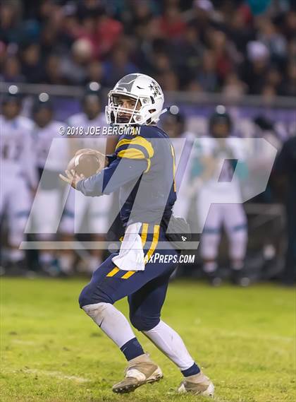Thumbnail 2 in Kennedy vs. Shafter (CIF CS D5 Final) photogallery.