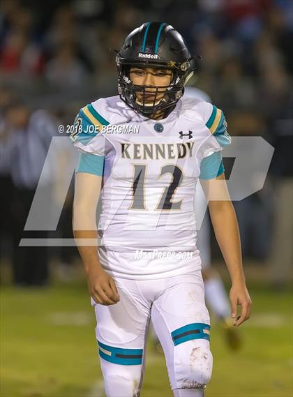 Thumbnail 3 in Kennedy vs. Shafter (CIF CS D5 Final) photogallery.
