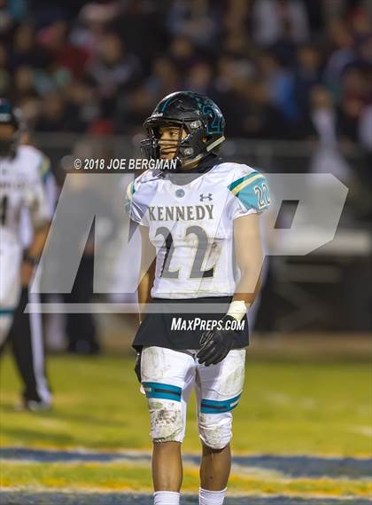 Thumbnail 2 in Kennedy vs. Shafter (CIF CS D5 Final) photogallery.