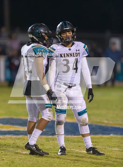 Thumbnail 2 in Kennedy vs. Shafter (CIF CS D5 Final) photogallery.