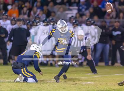 Thumbnail 3 in Kennedy vs. Shafter (CIF CS D5 Final) photogallery.