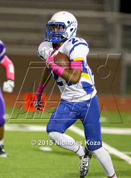 Thumbnail 1 in  Lynwood vs. Gahr photogallery.
