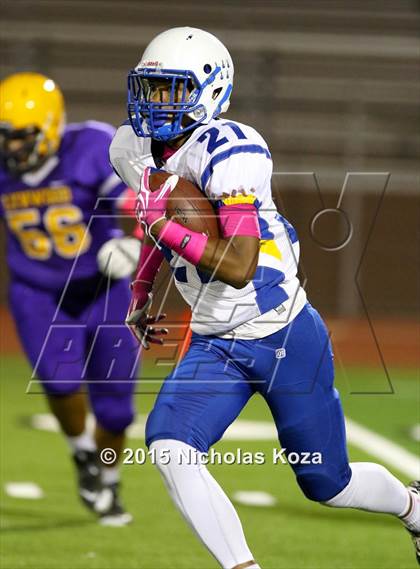 Thumbnail 2 in  Lynwood vs. Gahr photogallery.