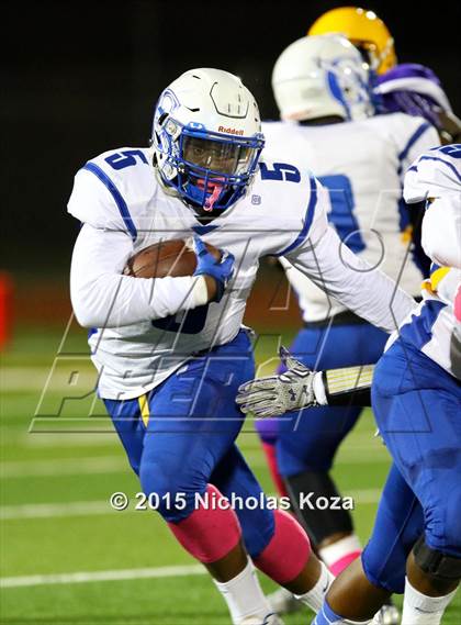 Thumbnail 3 in  Lynwood vs. Gahr photogallery.