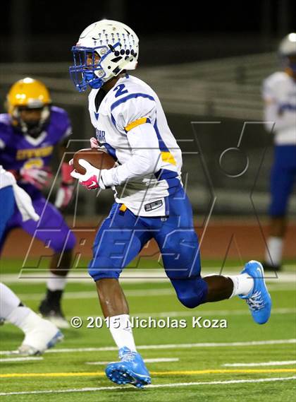 Thumbnail 2 in  Lynwood vs. Gahr photogallery.