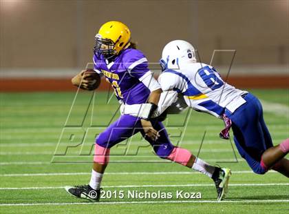 Thumbnail 3 in  Lynwood vs. Gahr photogallery.